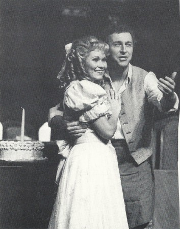 Robert in Feuerwerk mit Angelika Norwidat-Menskes, Theater Gummersbach
